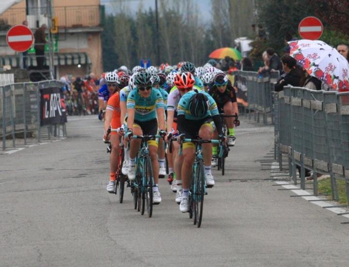 Team Inpa Bianchi al Giro della Campania Rosa